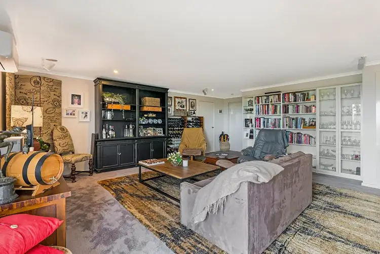 Fifth view of Homely house listing, 51 Toscana Way, Hidden Valley VIC 3756
