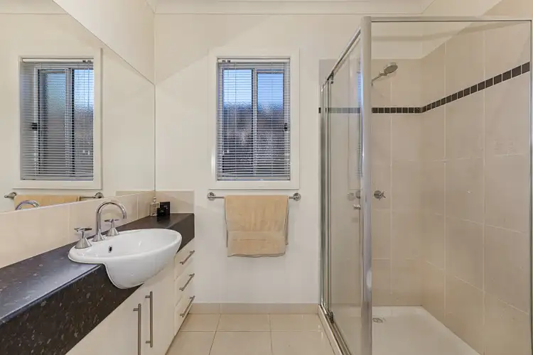 Sixth view of Homely unit listing, 2/3 Fellow Court, Wallan VIC 3756