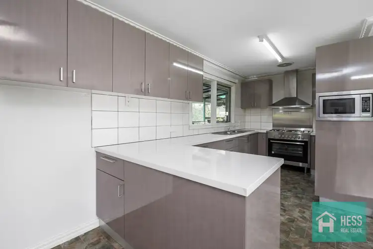 Second view of Homely house listing, 16 Robert Court, Waterford Park VIC 3658