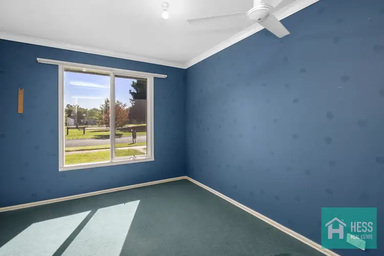 Fifth view of Homely house listing, 16 Robert Court, Waterford Park VIC 3658
