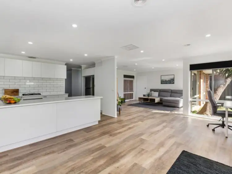 Sixth view of Homely house listing, 6 Macdonald Close, Wallan VIC 3756