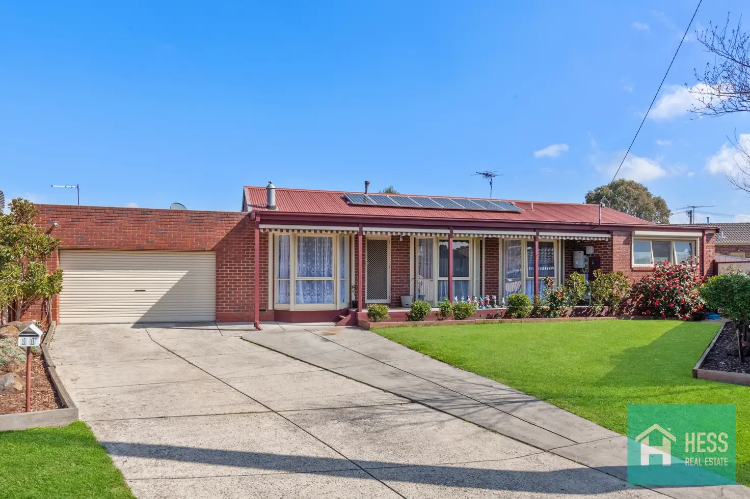 Main view of Homely house listing, 11 Ipswich Place, Craigieburn VIC 3064