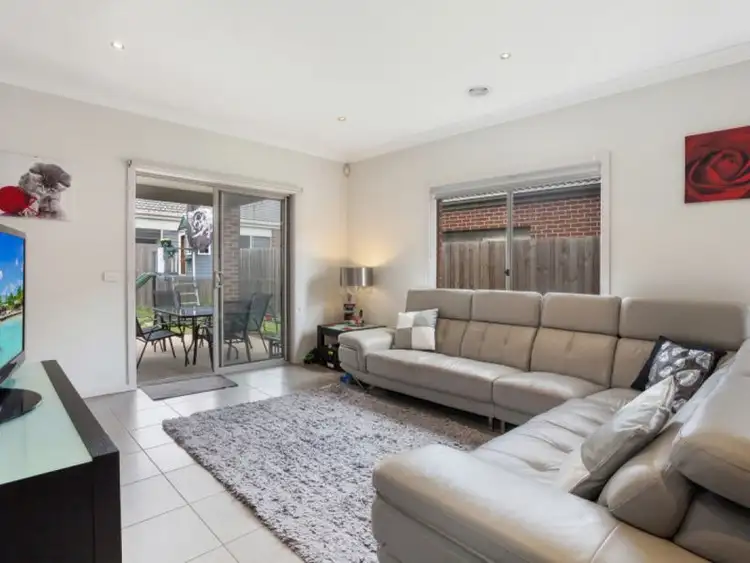 Fifth view of Homely house listing, 1 Vineleaf Avenue, Wallan VIC 3756