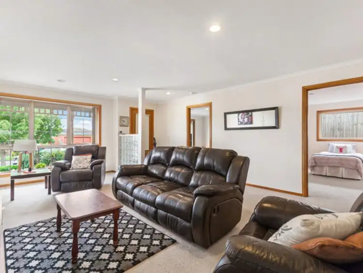 Fifth view of Homely house listing, 10 Hadley Drive, Wallan VIC 3756