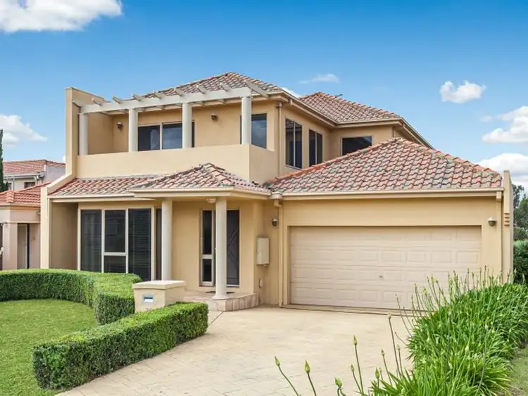 39 Lakeside Drive, Hidden Valley VIC 3756