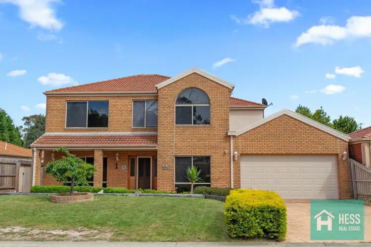 32 St Andrews Close, Hidden Valley VIC 3756