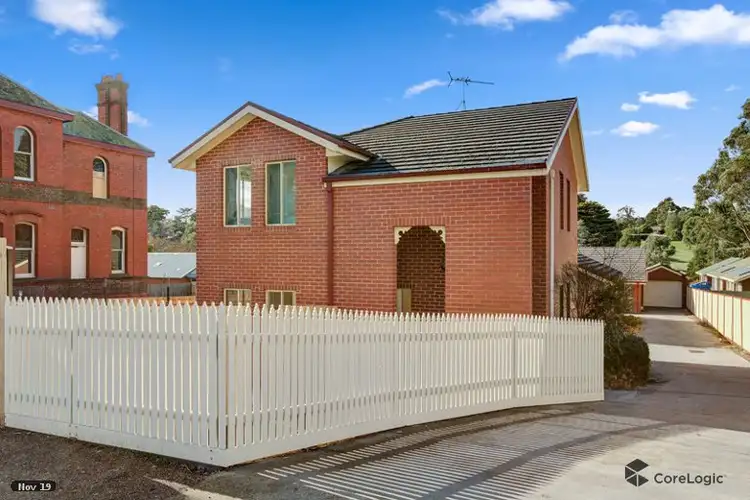 1/10 Powlett Street, Kilmore VIC 3764