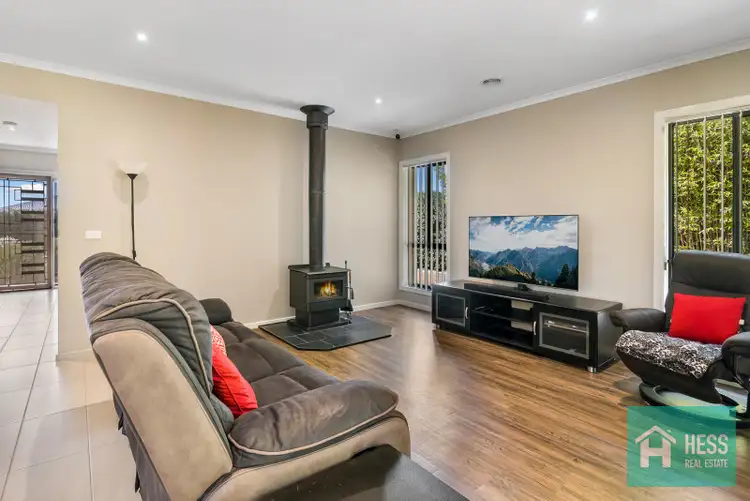 Sixth view of Homely house listing, 2 Ariel Court, Kilmore VIC 3764