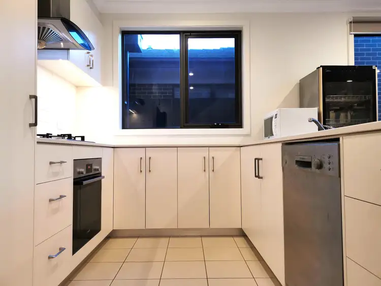 Fifth view of Homely house listing, 2 Goshawk Street, Narre Warren VIC 3805