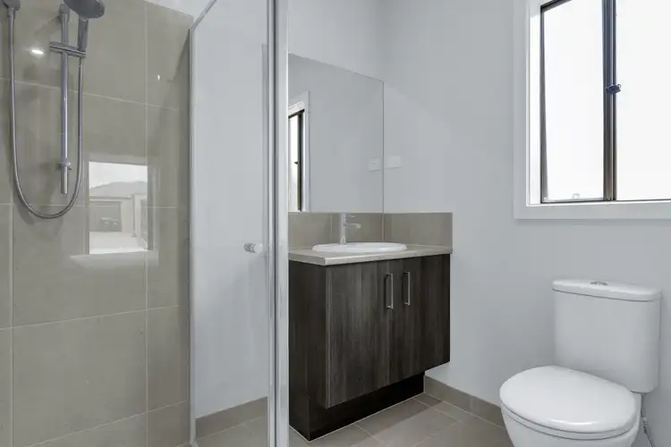 Sixth view of Homely house listing, 3 Loewe Chase, Weir Views VIC 3338