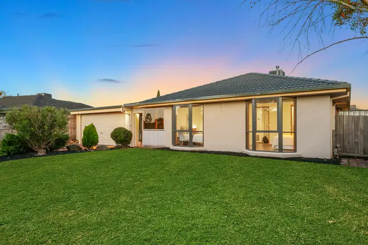 5 Enoch Rise, Hallam VIC 3803