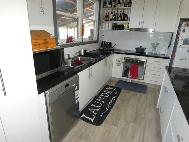 Sixth view of Homely house listing, 31 Walker Street, Donald VIC 3480