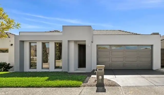 12 Tallis Grove, Doreen VIC 3754
