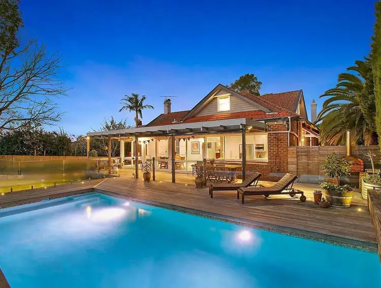 12 BOBBIN HEAD ROAD, Pymble NSW 2073