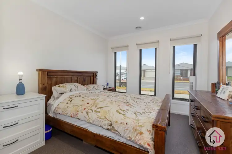 Fifth view of Homely house listing, 105 Newbridge Bvd, Wallan VIC 3756