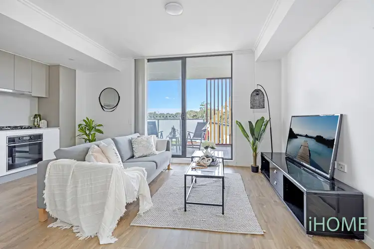 301/9A Terry Rd, Rouse Hill NSW 2155