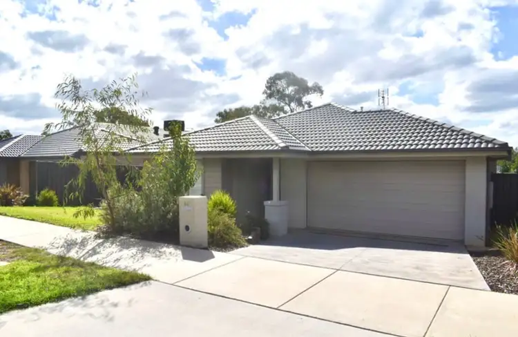 Second view of Homely house listing, 52 Coomoora Circuit, Strathfieldsaye VIC 3551