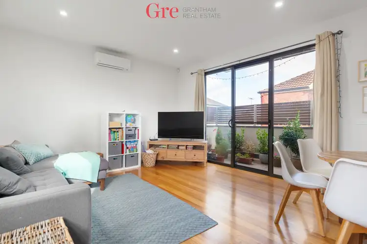 3/10 Centennial Avenue, Brunswick West VIC 3055
