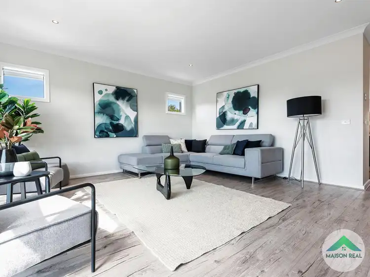 24 Rosette Parade, Mickleham VIC 3064