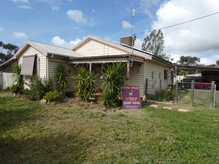 21 Swann St, Brim VIC 3391