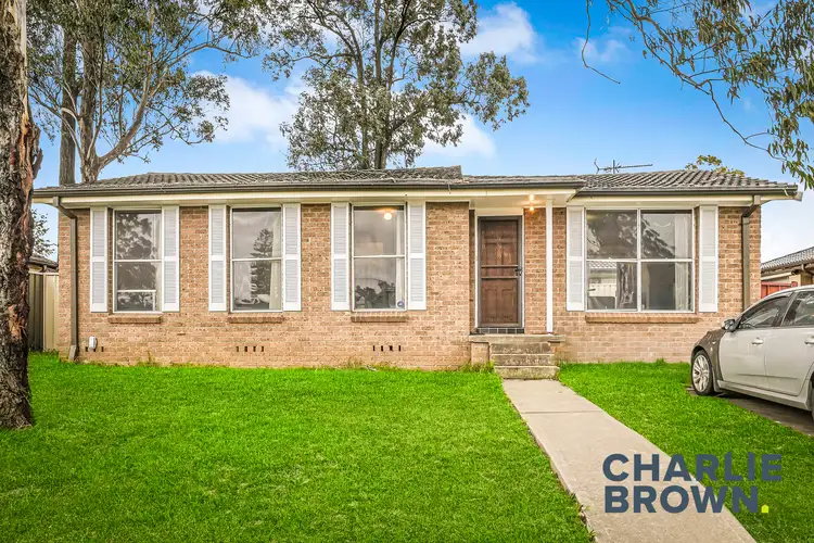 599 & 599A Luxford Road