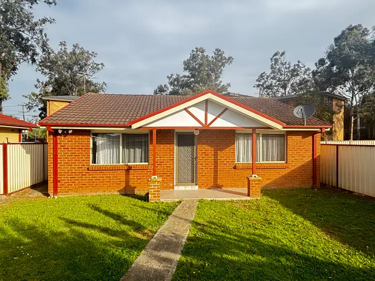 7B Palmyra Ave, Lethbridge Park NSW 2770