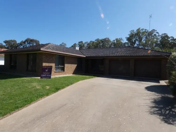 4A Lyle St, Warracknabeal VIC 3393