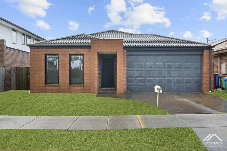 8 Lemongrove Way, Berwick VIC 3806