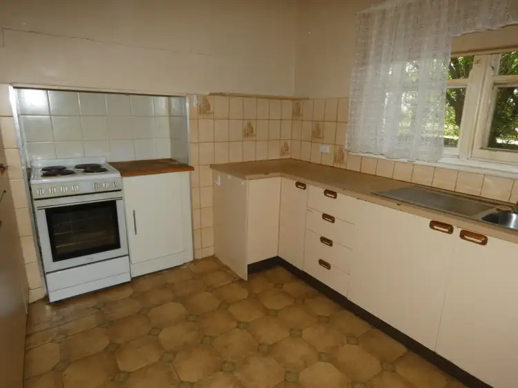 Fourth view of Homely house listing, 5 Bell St, Beulah VIC 3395
