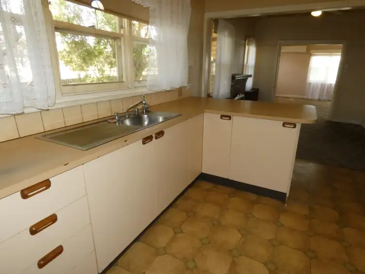 Fifth view of Homely house listing, 5 Bell St, Beulah VIC 3395