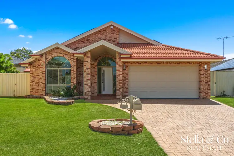42 Teawa Crescent, Glenwood NSW 2768