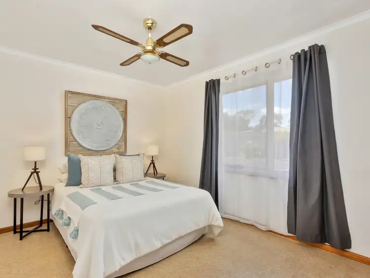 Fourth view of Homely house listing, 8 Amanda Court, Munno Para SA 5115