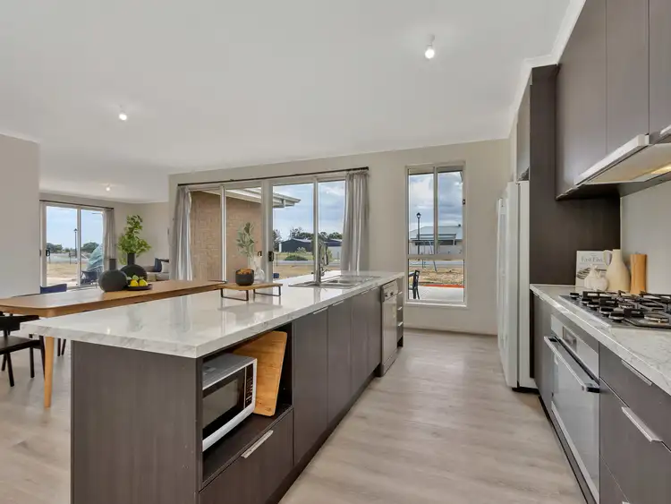 2 Dorothy Close, Wasleys SA 5400