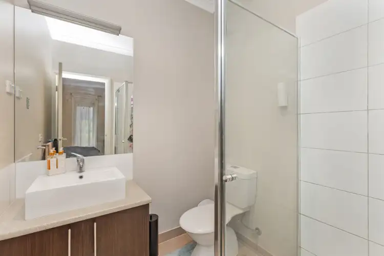 Fifth view of Homely house listing, 10 Sundew Drive, Kangaroo Flat VIC 3555