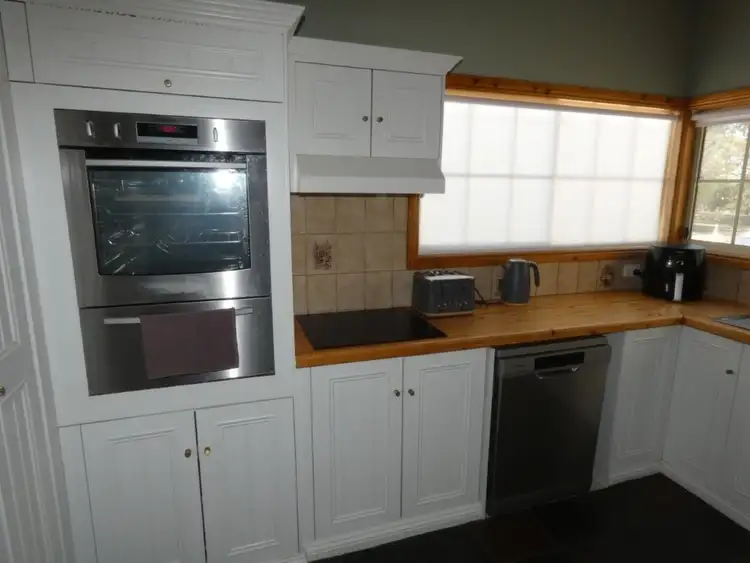 Fifth view of Homely house listing, 62 Craig Ave, Warracknabeal VIC 3393
