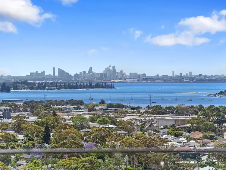 802/22 Banksia Avenue, Caringbah NSW 2229