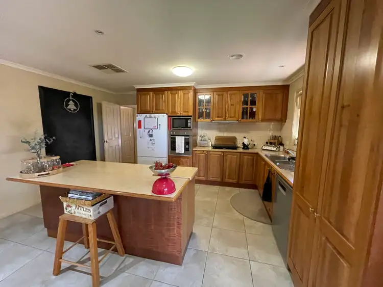 Fourth view of Homely house listing, 7 Porta Court, Wodonga VIC 3690