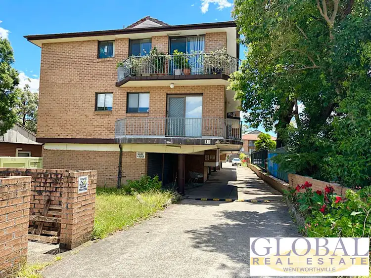 11 Louise St, Granville NSW 2142