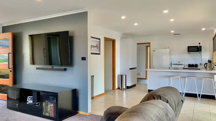 81 Sunshine Road, Austins Ferry TAS 7011