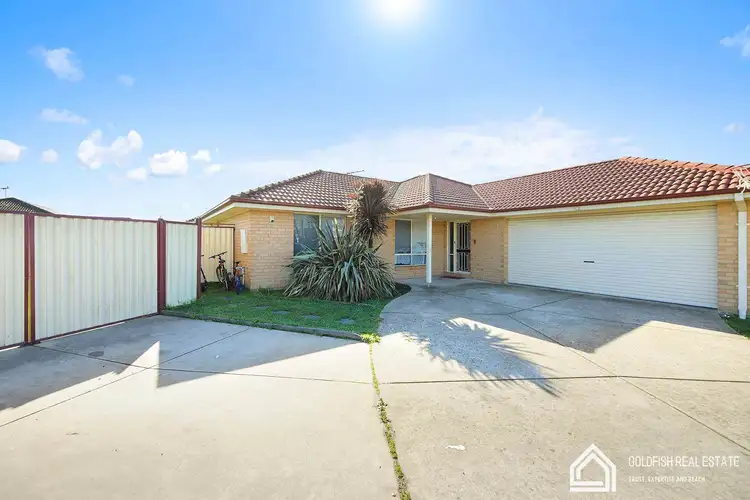12 Lorikeet Court, Pakenham VIC 3810