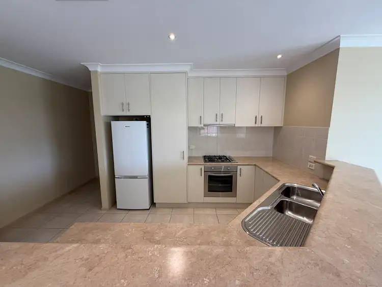 Fourth view of Homely townhouse listing, 2/15 Charles Street, Wodonga VIC 3690