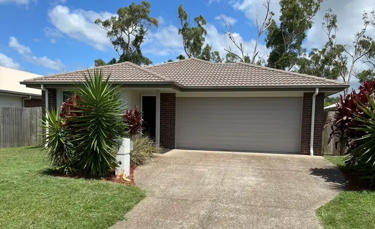 10 Daintree Ct, Park Ridge QLD 4125