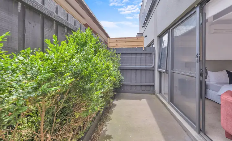Fourth view of Homely townhouse listing, 17 Railway Parade, Northcote VIC 3070
