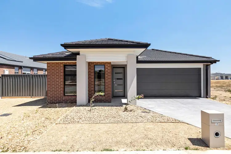 19 Cropley Street, Lucas VIC 3350