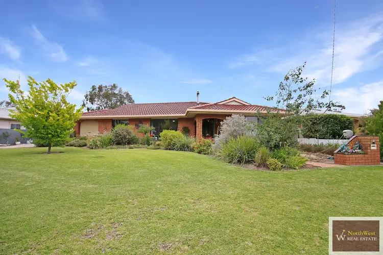 1 Dimboola Rd, Warracknabeal VIC 3393