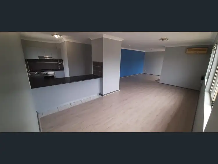 8/14 Fourth Avenue., Blacktown NSW 2148