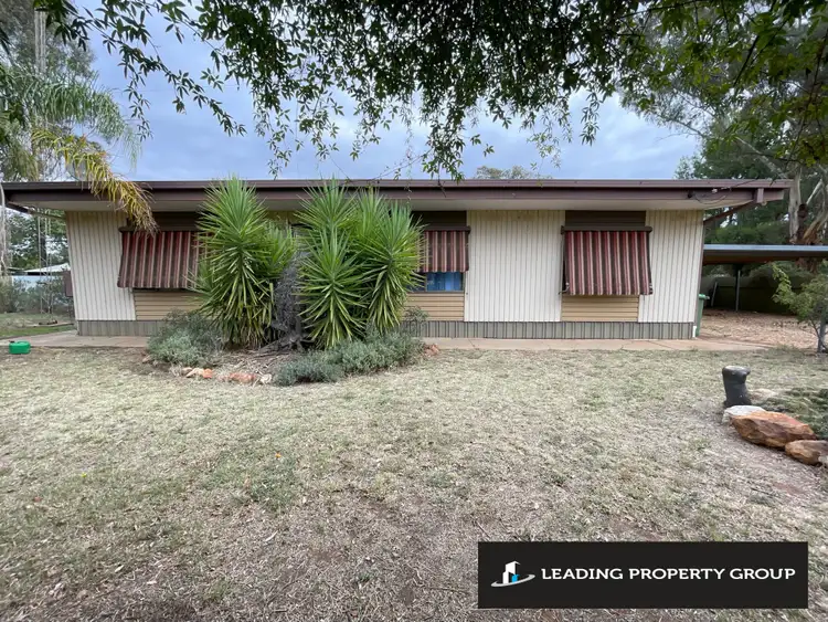 9 Lachlan Street, Boree Creek NSW 2652