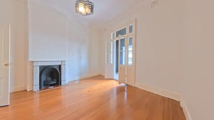 417 New Canterbury Rd