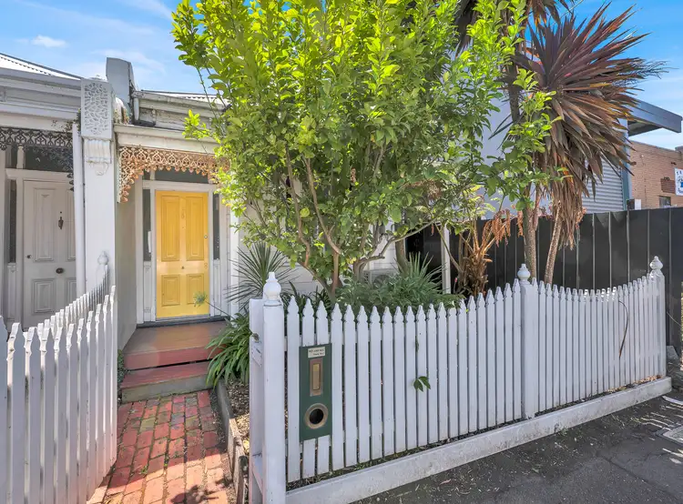 37 Lobb Street