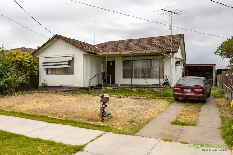 42 Hennessy Street, Horsham VIC 3400